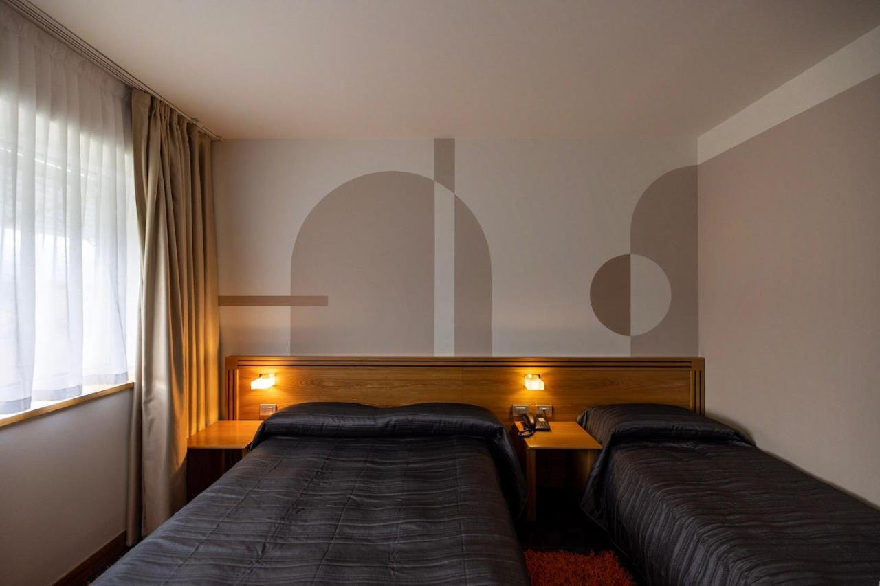 Hotel Europa Belluno Exterior photo