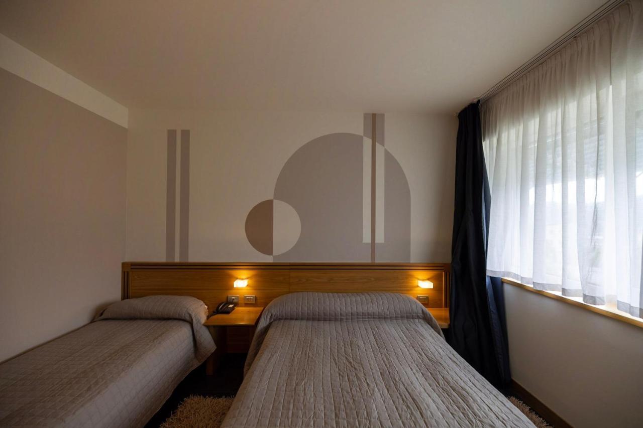 Hotel Europa Belluno Exterior photo